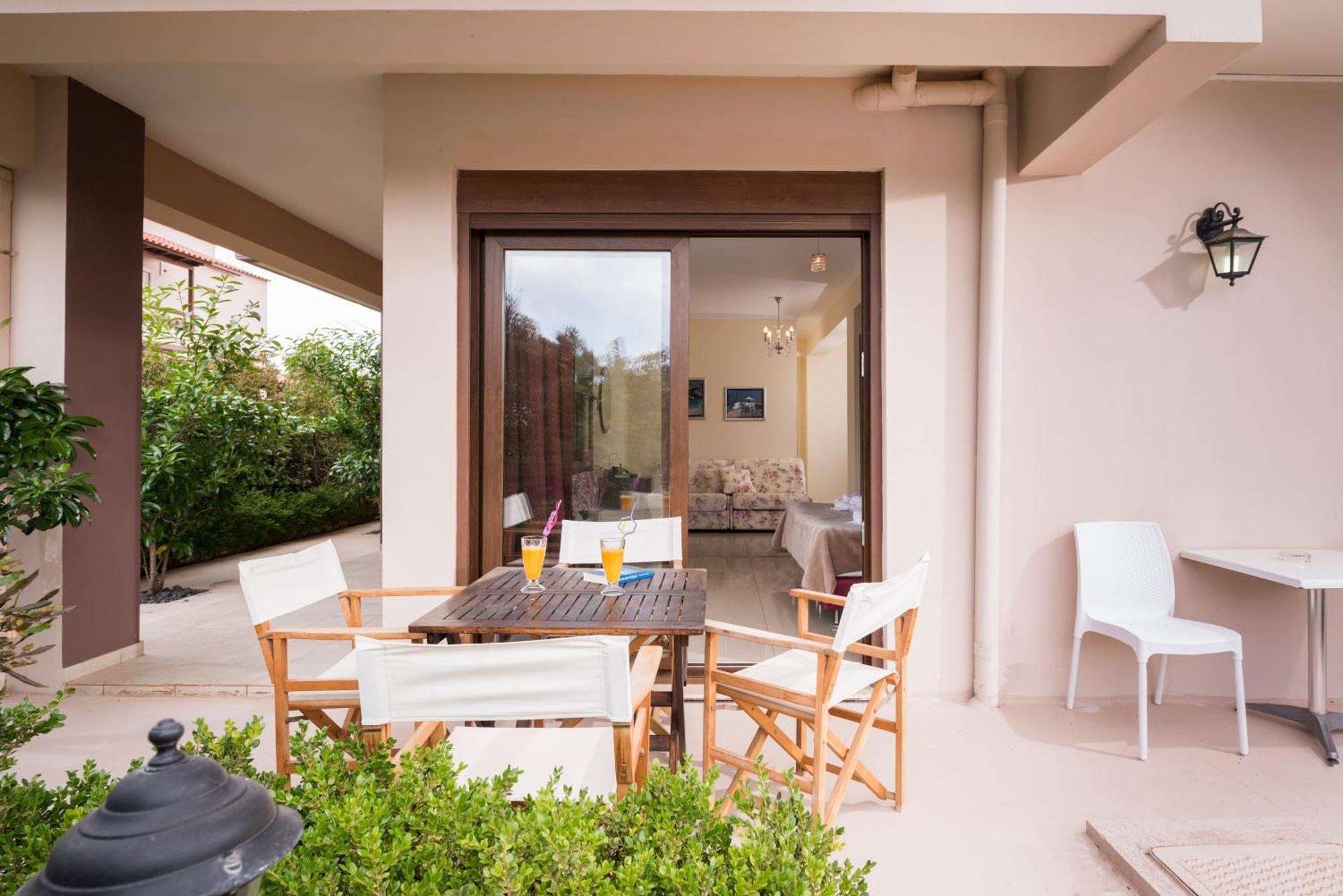 Areti Suites Kathiana Ngoại thất bức ảnh